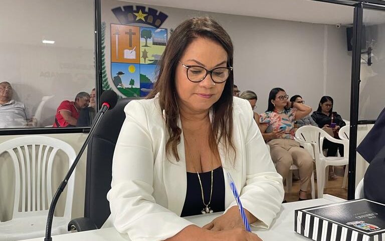 Márcia Baranda é eleita para fazer parte de três Comissões Permanentes durante o biênio 2023-2024 da Câmara Municipal de Parintins