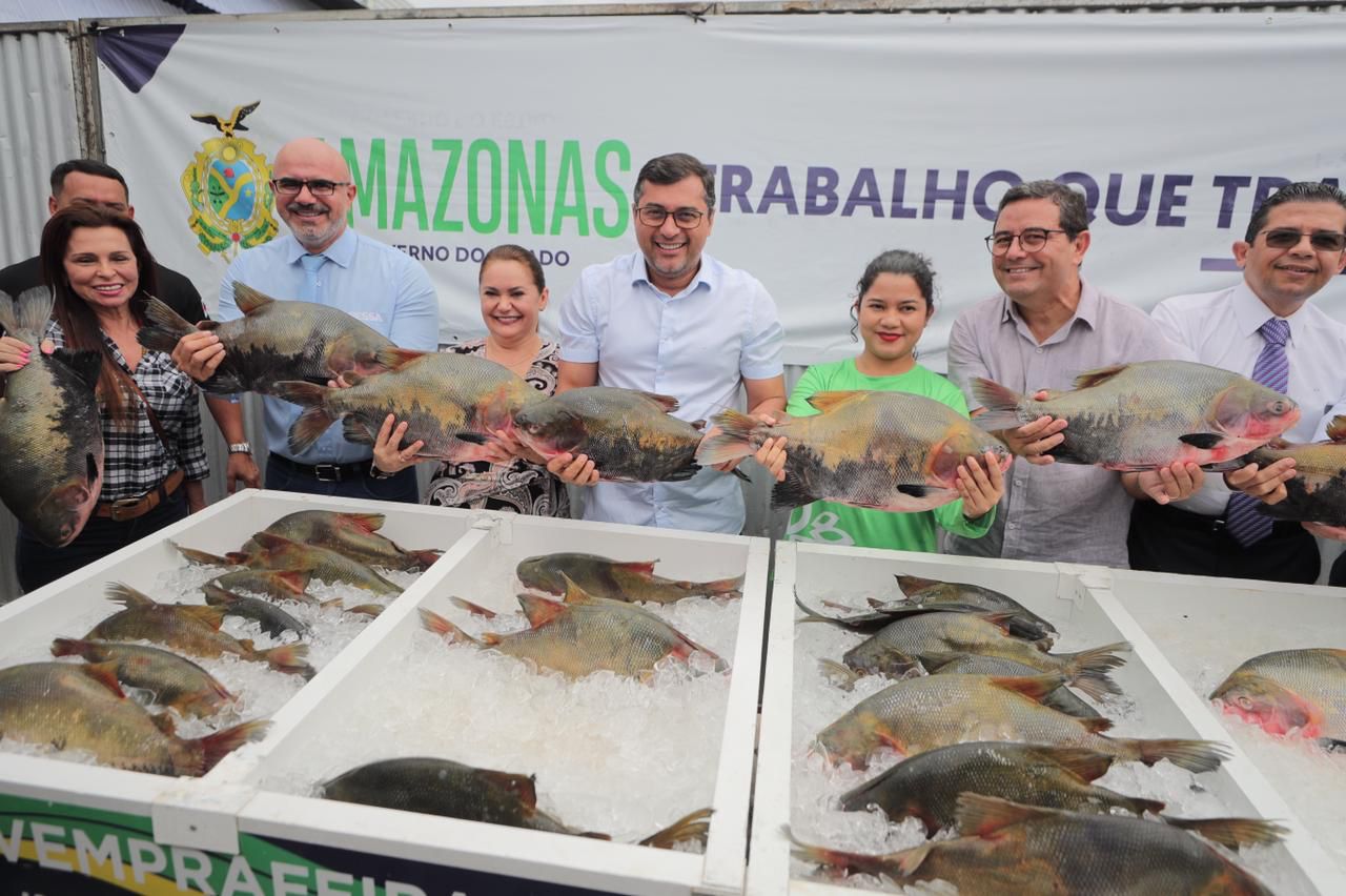 Wilson Lima anuncia doação de 300 toneladas de peixe para instituições assistenciais na Semana Santa